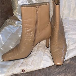 Ann Marino tan leather boots sz 7